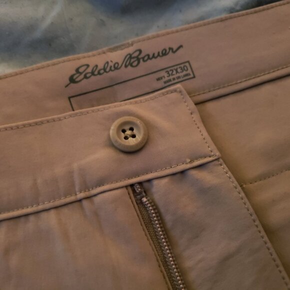 Eddie Bauer Men's Horizon Guide Chino Pants - Slim (32x30, Light Khaki) - Picture 6 of 11